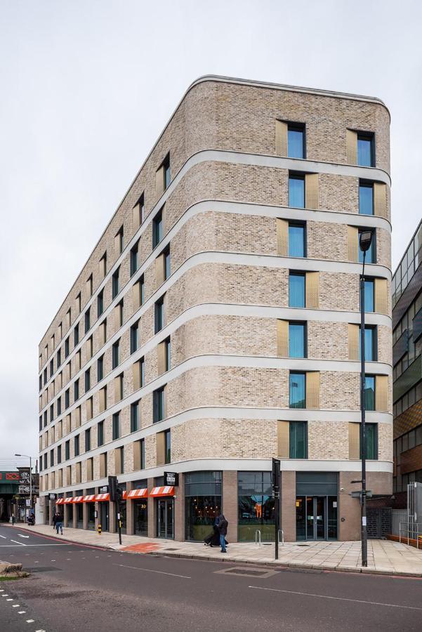 Maldron Hotel Finsbury Park, London Eksteriør billede